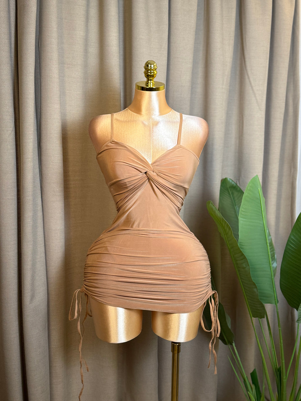 Twist-Front Drawstring Mini