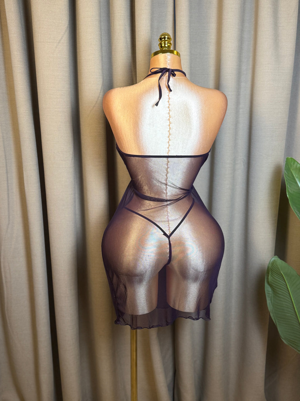 Love Backless Ring Cutout Mini